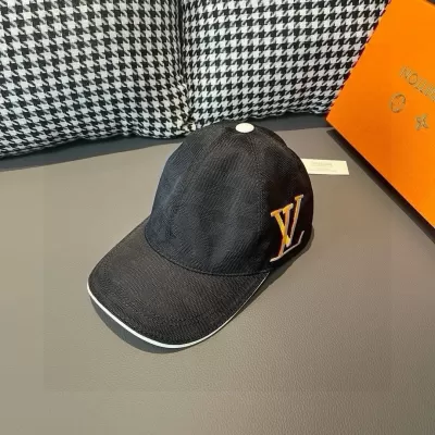 Louis Vuitton Damier Graphite Baseball Cap with Logo - luxurydeal