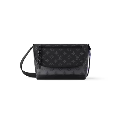 Louis Vuitton Men's Crossbody Bag in Black Monogram Calfskin - luxurydeal