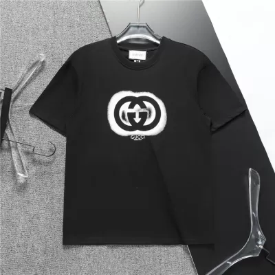 Gucci Men's Interlocking Sprayed Logo T-Shirt in Black - luxurydeal